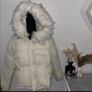 IVORY PUFFER COAT